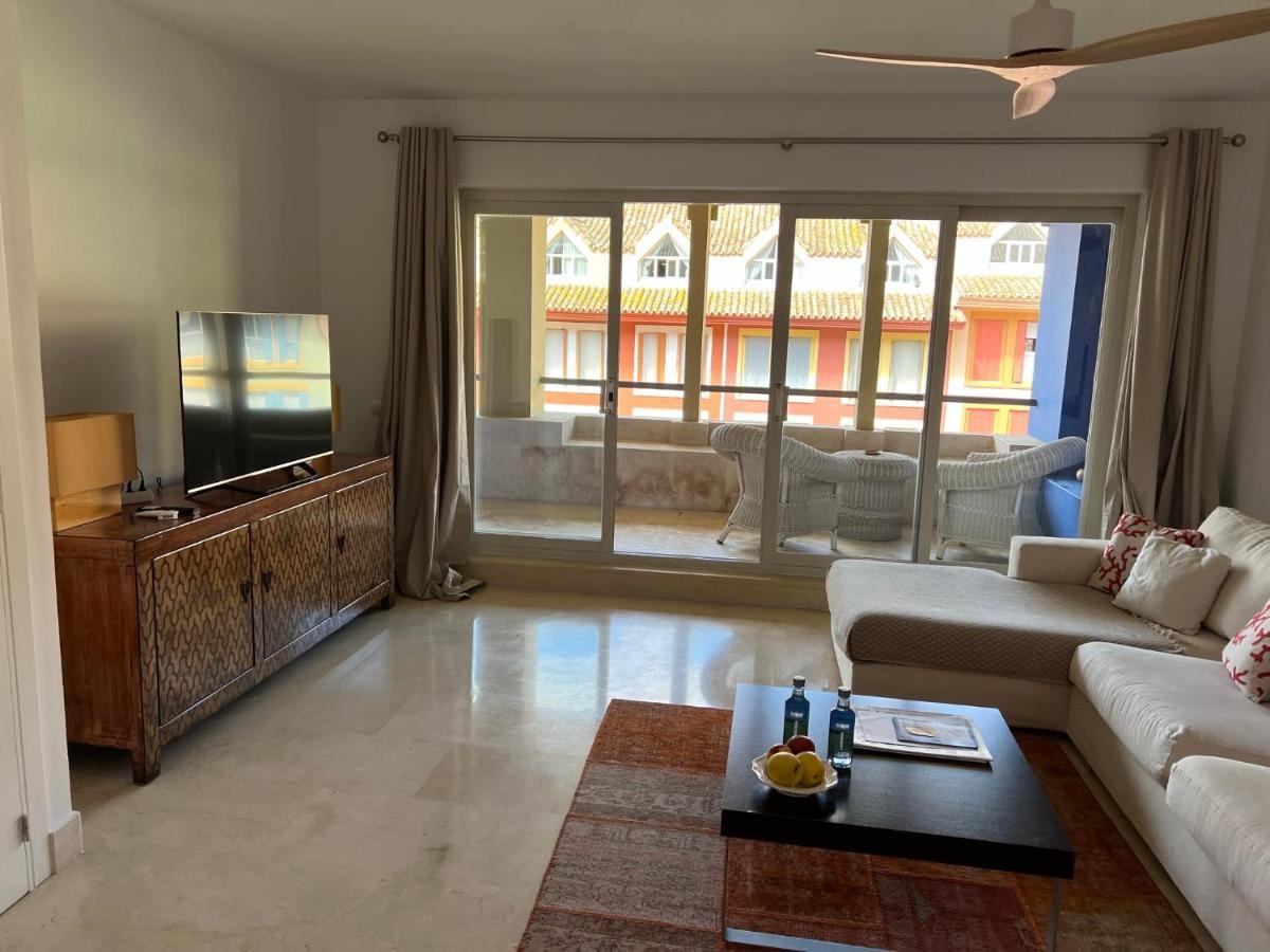 Apartamento Puerto Sotogrande Marina Exterior foto